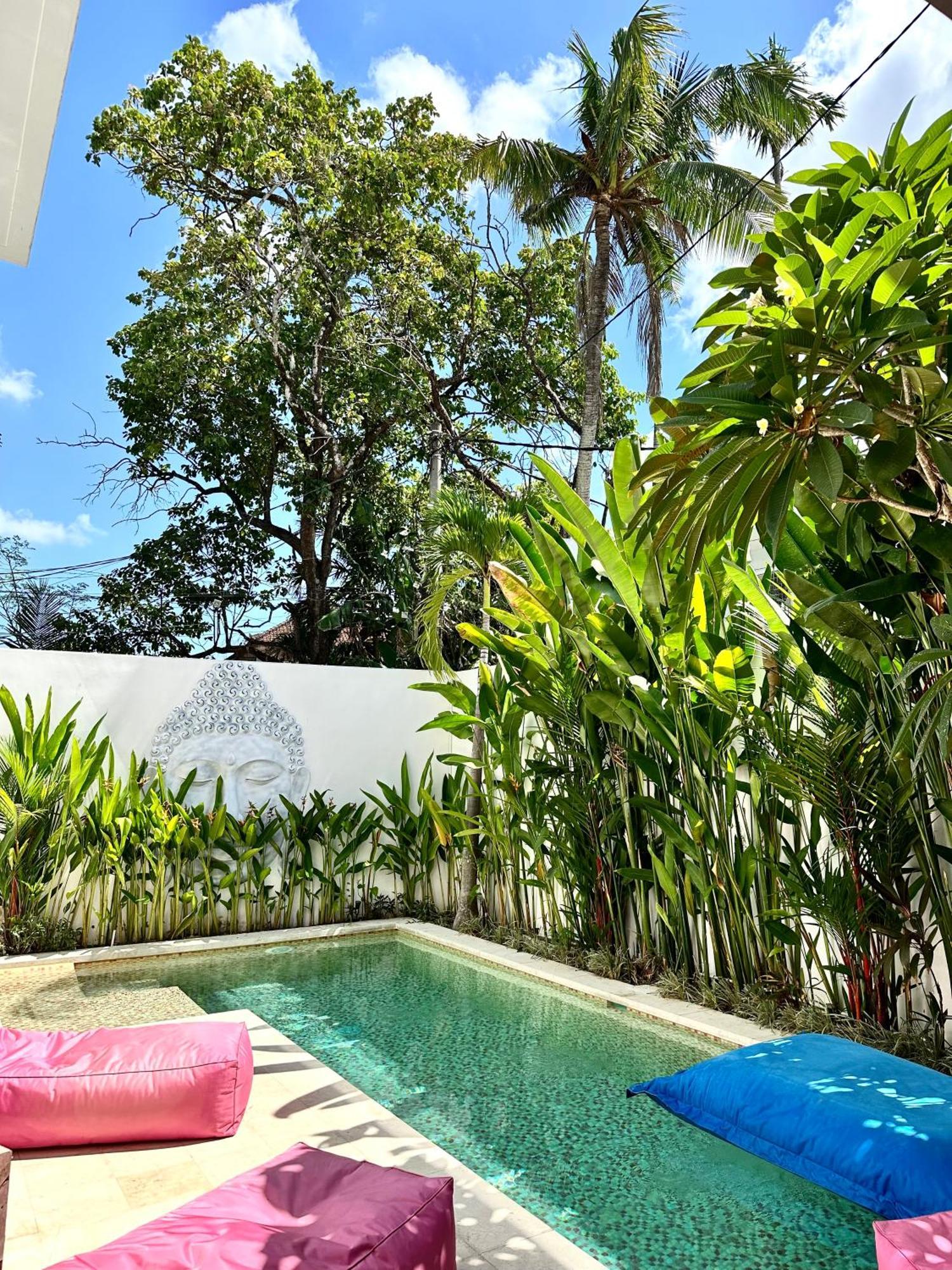 Luxury Devina I I Yoga & Gym Seminyak (Bali)